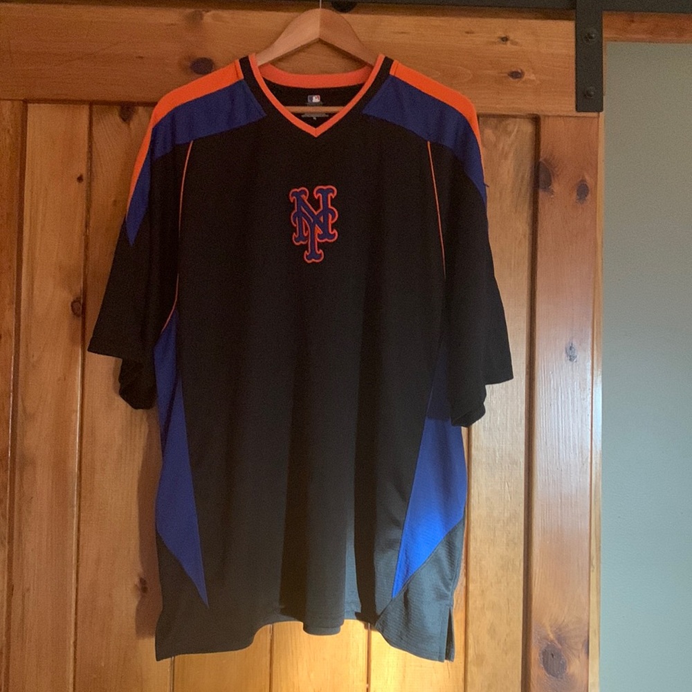 Mets Genuine Merchandise v neck jersey  XL